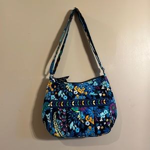 Vera Bradley purse in great condition